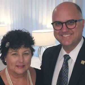 Meet your Posher, Wayne